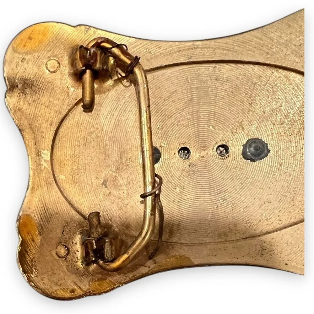Vintage Truck Belt Buckle‎ Brass Colored Unbranded Lightweight Semi Truck